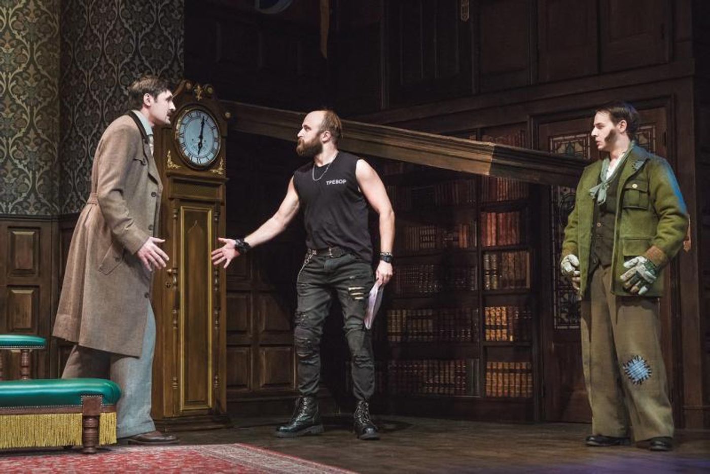 Review: THE PLAY THAT GOES WRONG at Moscow Palace Of Youth - It Went Right! Review: THE PLAY THAT GOES WRONG at Moscow Palace Of Youth - It Went Right! Image