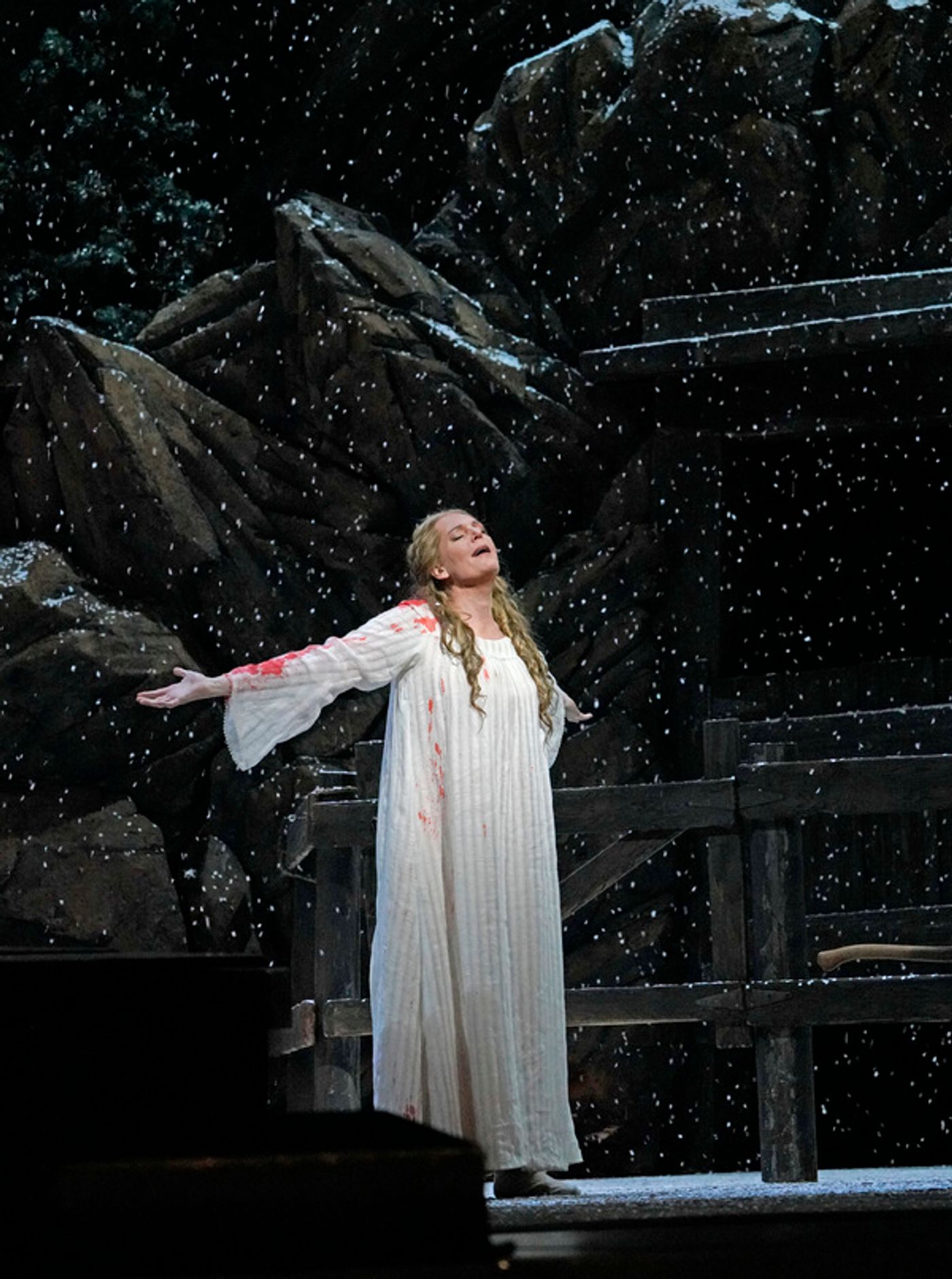 Photo Flash: First Look At LA FANCIULLA DEL WEST at The Met  Image