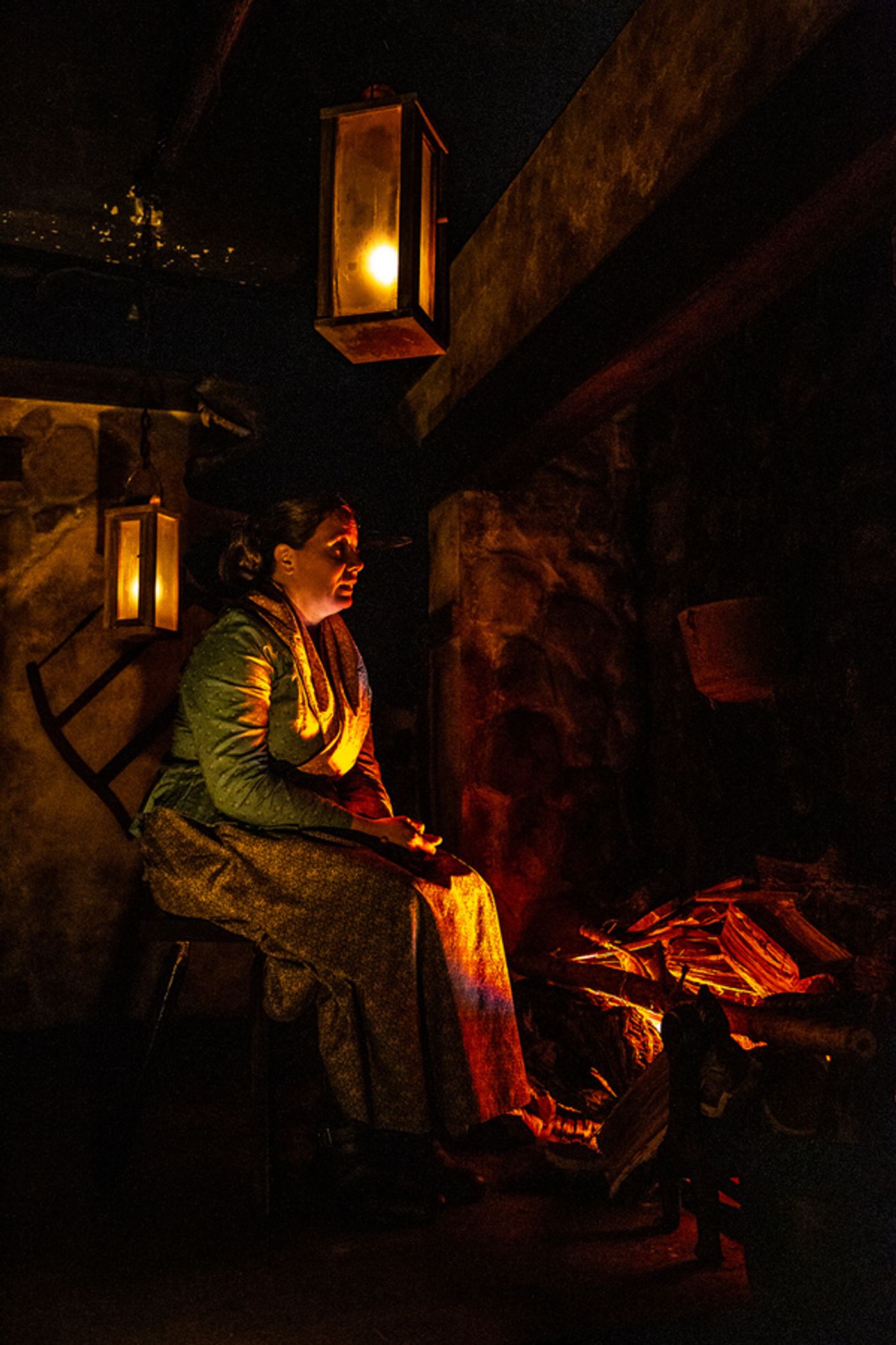 Photo Flash: First Look at THE MAN-BEAST at Know Theatre  Image