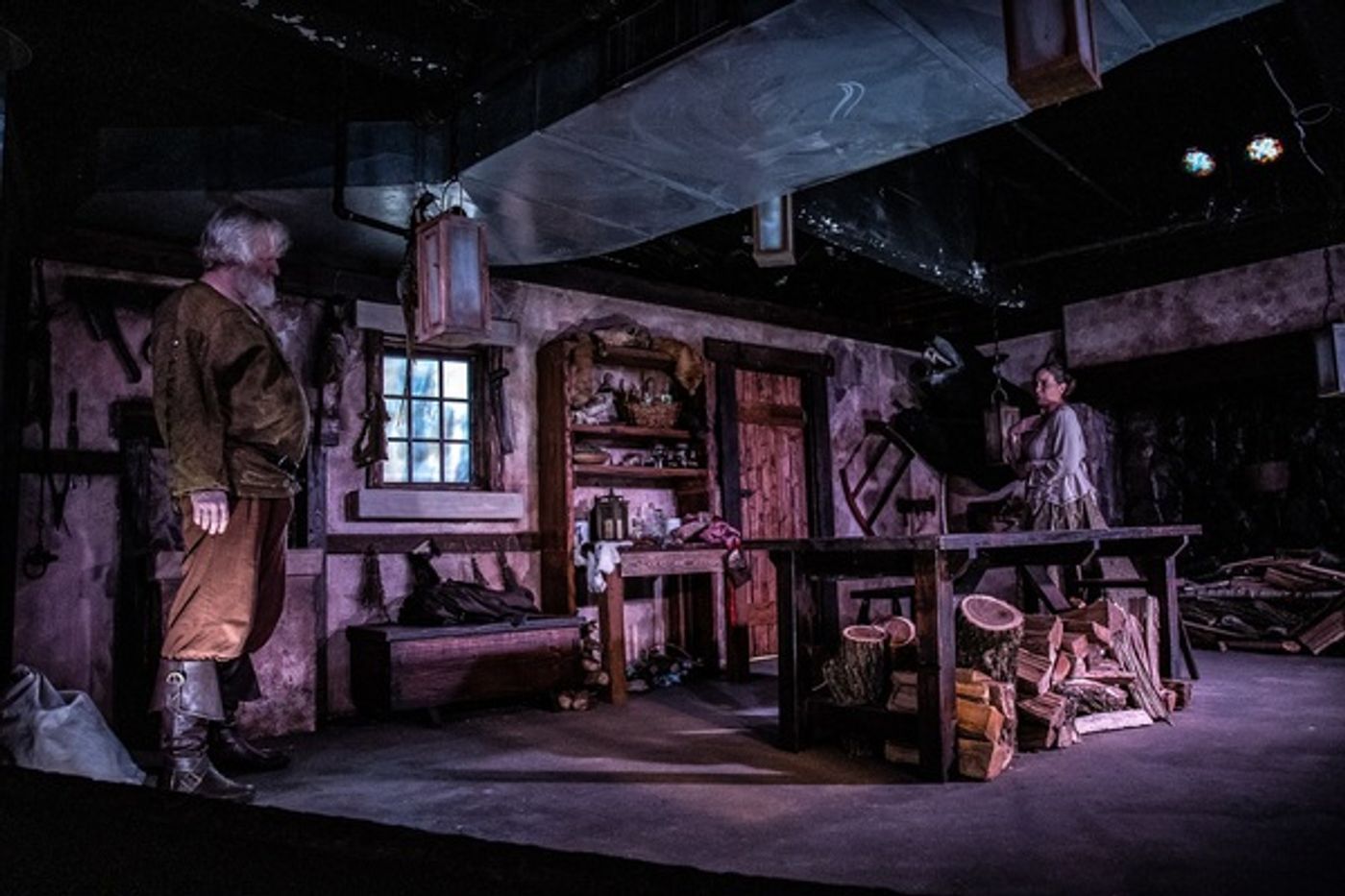 Photo Flash: First Look at THE MAN-BEAST at Know Theatre  Image