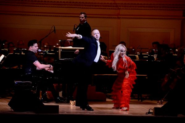 Frankie Moreno, Steven Reineke, Serge Onik and Lacey Schwimmer Photo