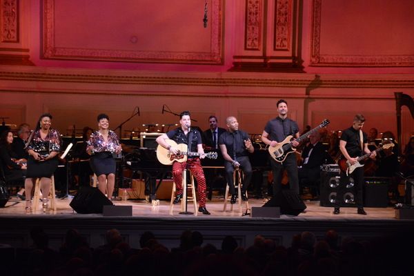 Ashley Kellough, Crystal Robinsob, Frankie Moreno, Markevius Faulkner, Tony Moreno ab Photo