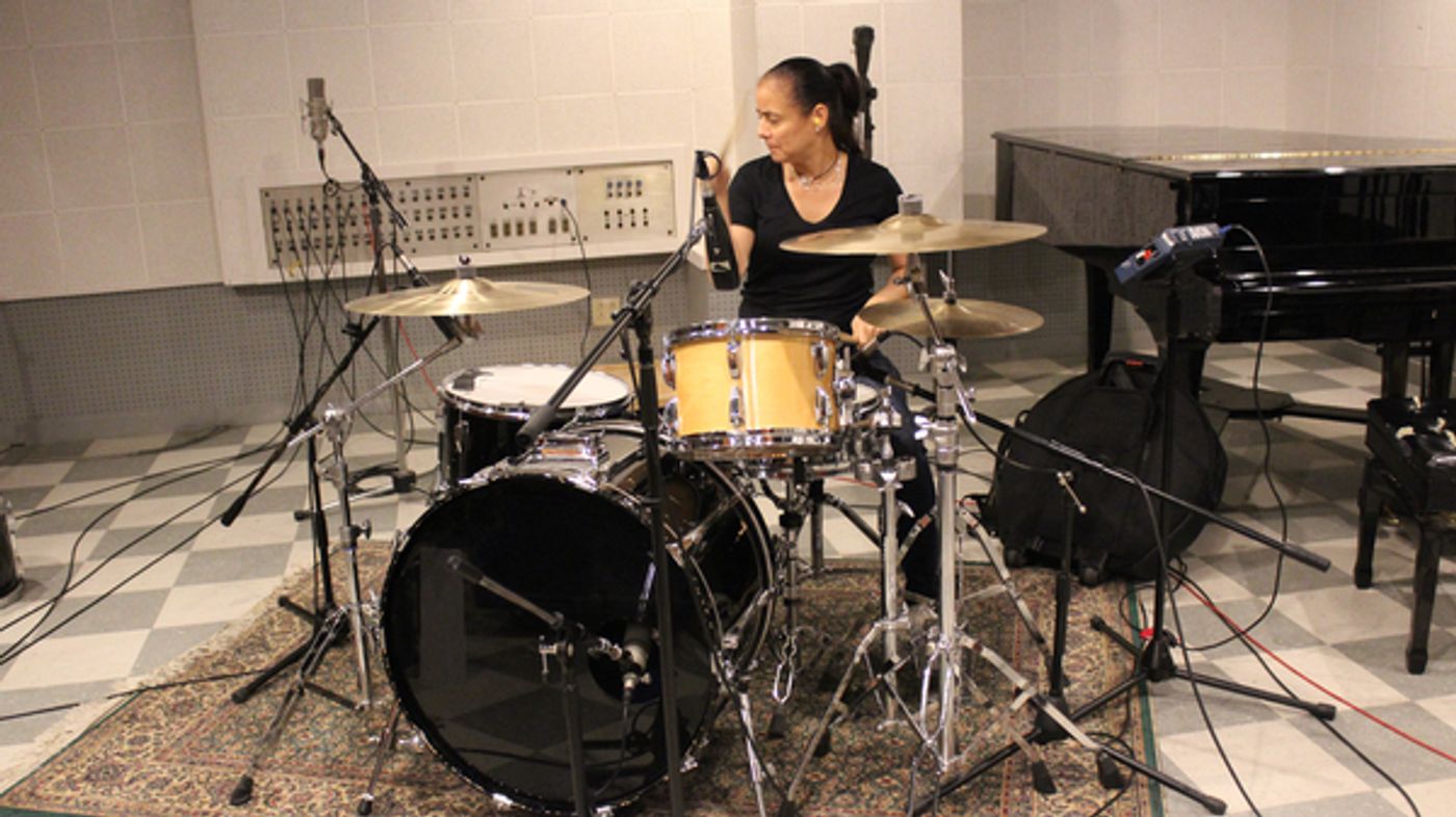 Exclusive Photo Coverage: Ariana DeBose and the Cast of SUMMER Disco Into the Holidays for Carols For A Cure! Exclusive Photo Coverage: Ariana DeBose and the Cast of SUMMER Disco Into the Holidays for Carols For A Cure! Image