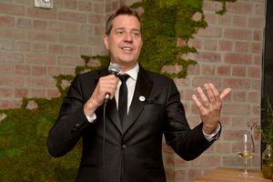 Steven Reineke @ BroadwayWorld Steven Reineke Photo