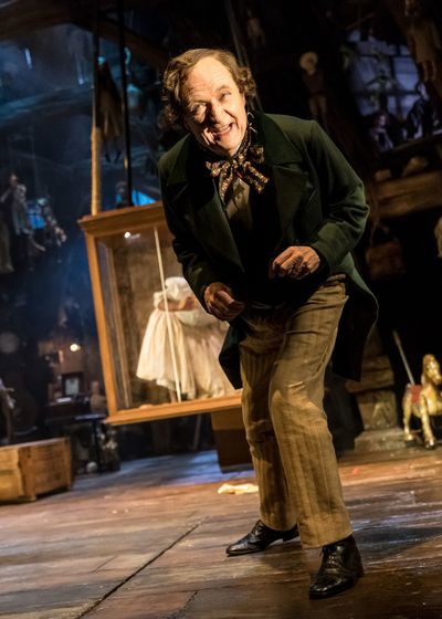 Jim Broadbent Photo