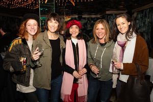 Jane Cardona, Catherine Popper, Ann Klein, Dena Tauriello, Kimberly Grigsby
@ BroadwayWorld Jane Cardona, Catherine Popper, Ann Klein, Dena Tauriello, Kimberly Grigsby
Photo
