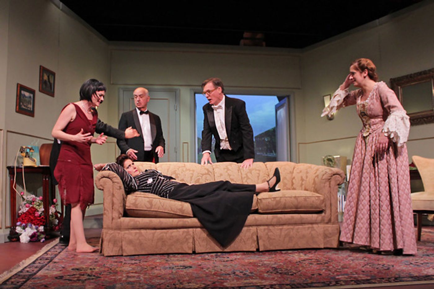Photo Flash: A COMEDY OF TENORS Comes to Quogue for Three Weeks!  Image