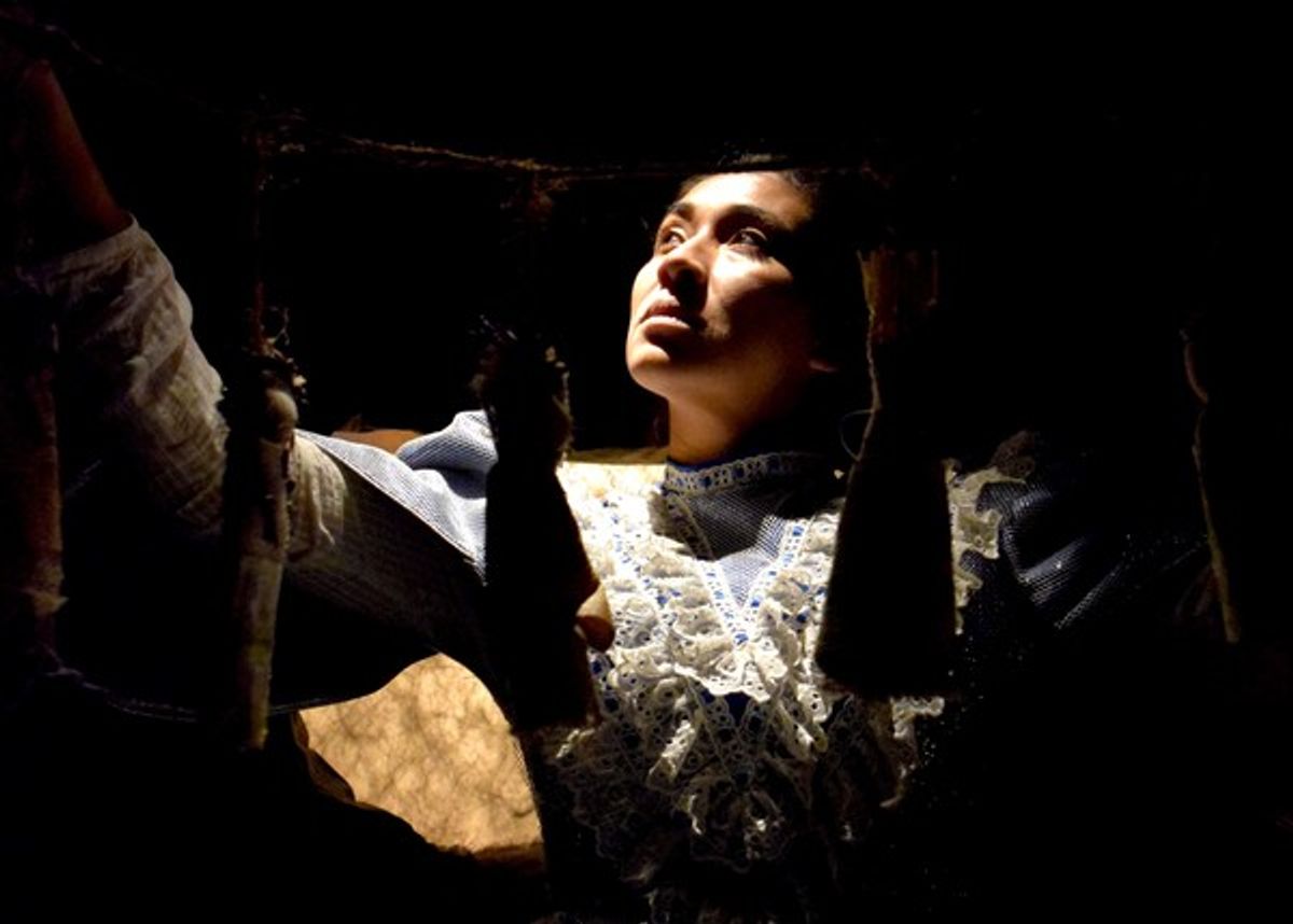 Espiritu (Marta Portillo) at 