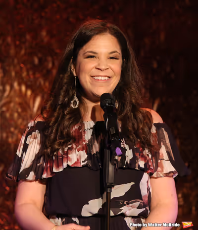Lindsay Mendez Photo