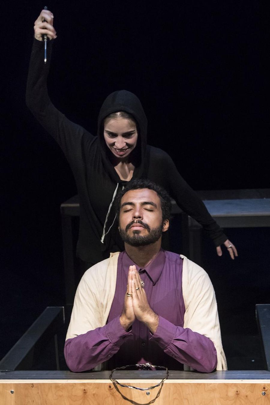 Review: HAMLET at Naked Shakes--UCSB Image