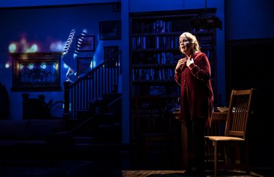 Linda Gehringer Photo