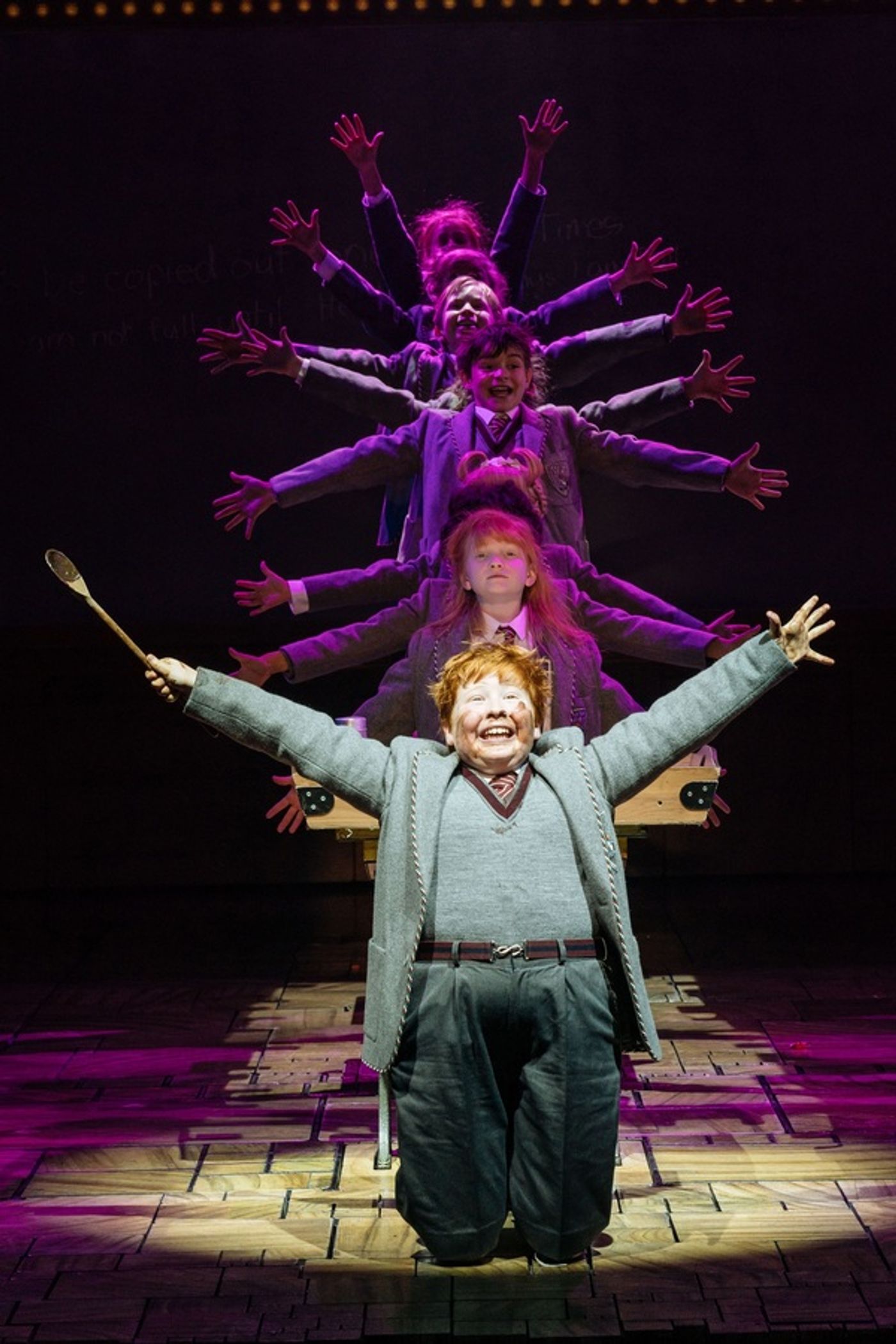 Photo Flash: First Look at Hayden Tee, Gina Beck, and the New Cast of Royal Shakespeare Company's MATILDA  Image