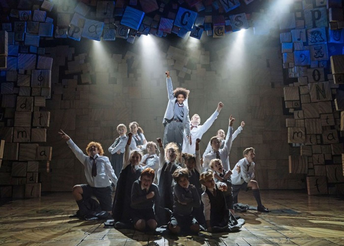 Photo Flash: First Look at Hayden Tee, Gina Beck, and the New Cast of Royal Shakespeare Company's MATILDA  Image