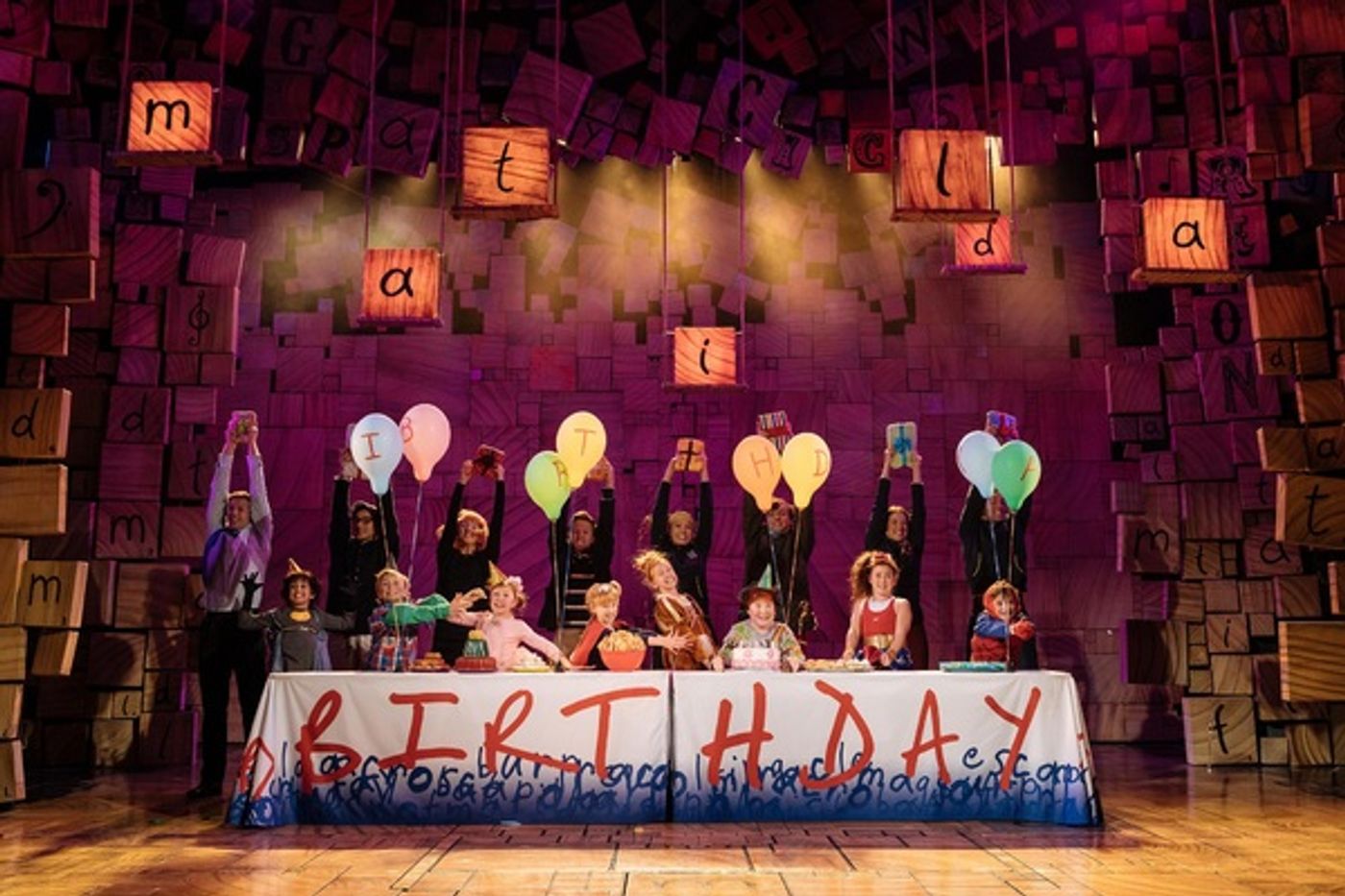Photo Flash: First Look at Hayden Tee, Gina Beck, and the New Cast of Royal Shakespeare Company's MATILDA  Image
