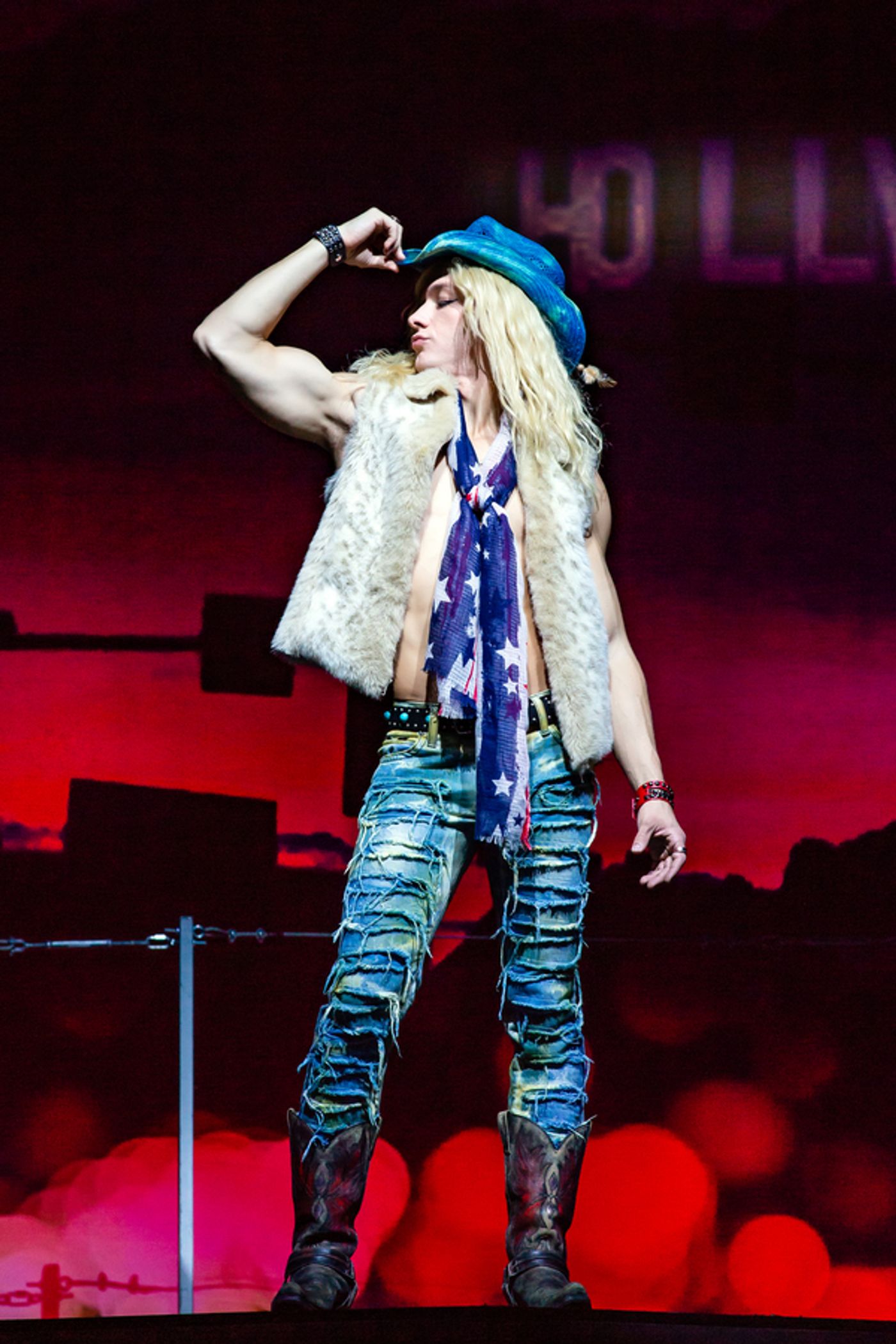 Photo Flash: First Look at ROCK OF AGES National Tour  Image