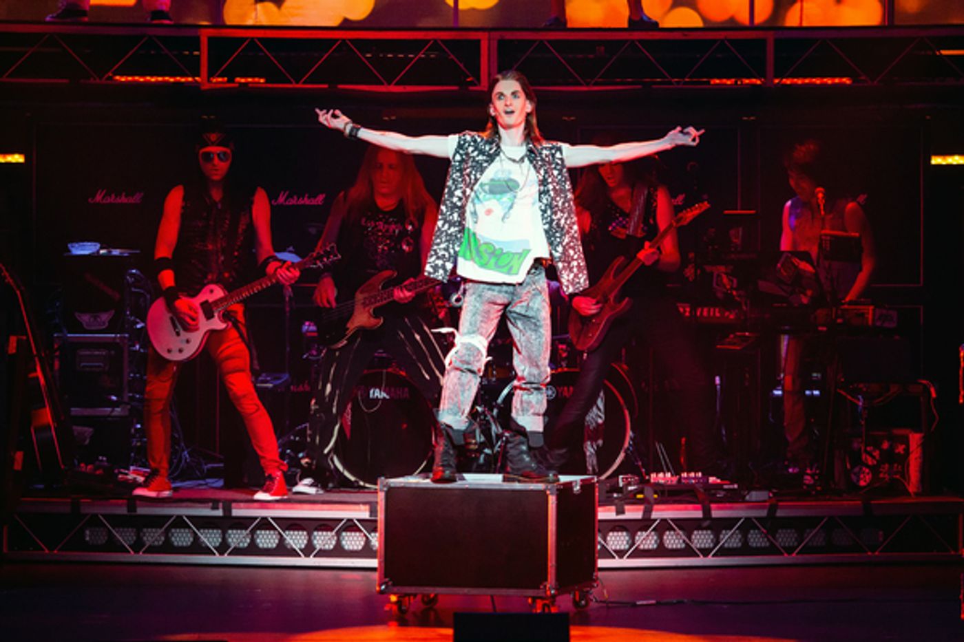Photo Flash: First Look at ROCK OF AGES National Tour  Image
