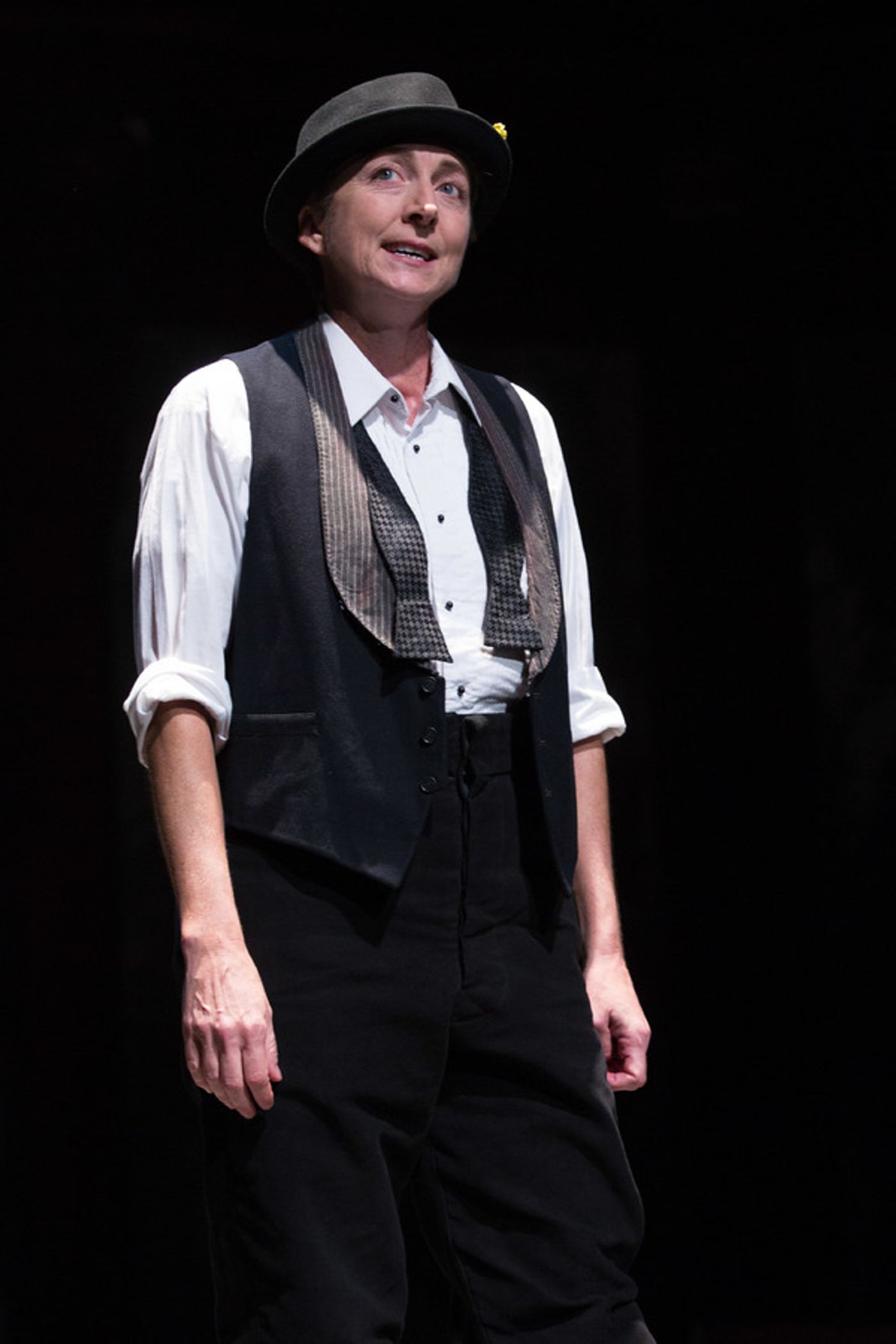 Photo Flash: First Look at Folger Shakespeare's KING JOHN  Image