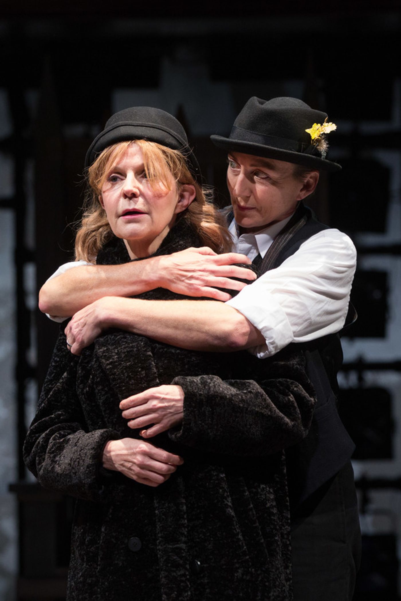 Photo Flash: First Look at Folger Shakespeare's KING JOHN  Image
