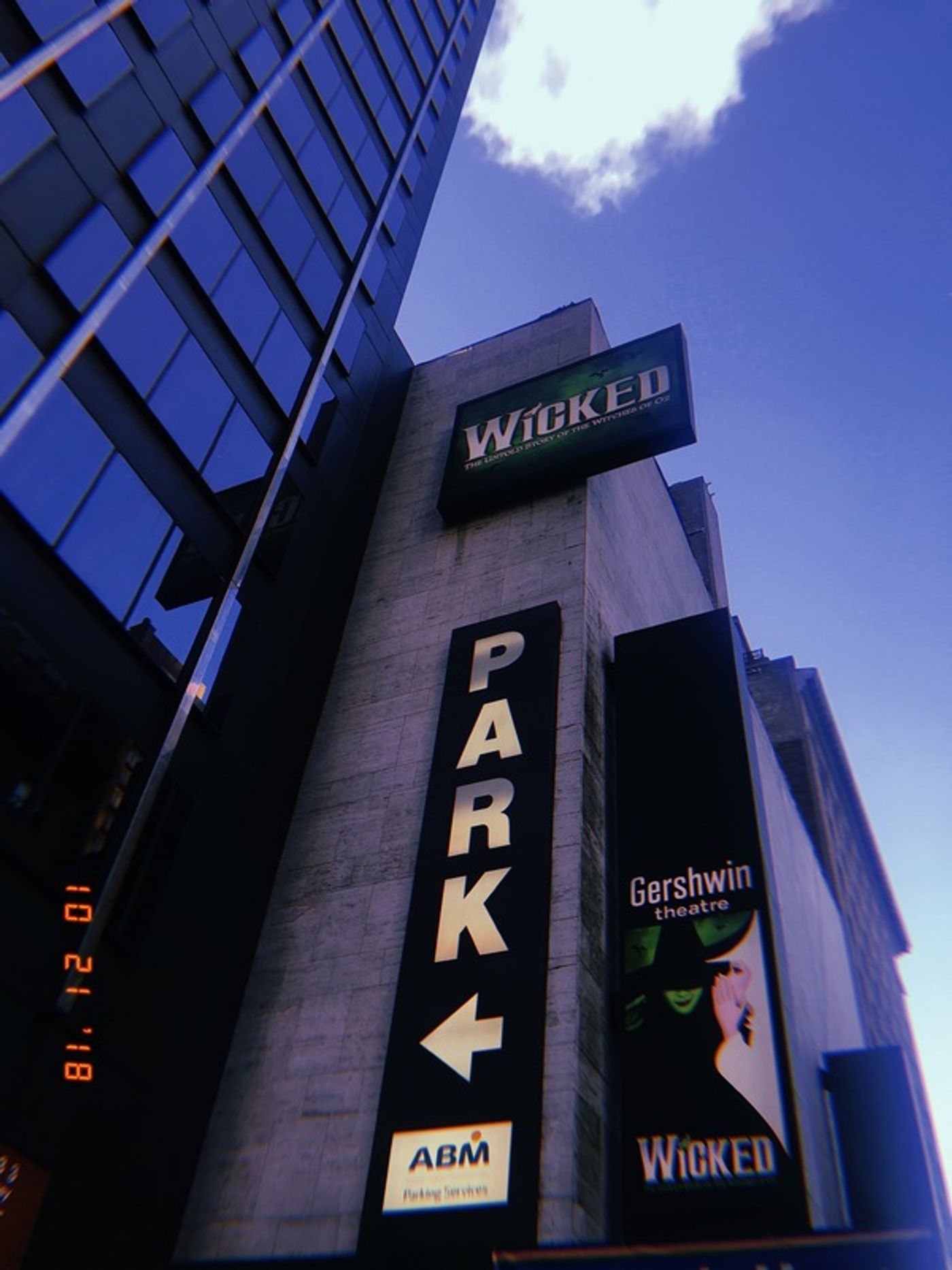 BWW Exclusive: One Short Day with WICKED's Amanda Jane Cooper!  Image