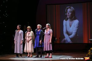 singers: Far left Theresa McCarthy and far right Lily McCarthy Green @ BroadwayWorld singers: Far left Theresa McCarthy and far right Lily McCarthy Green Photo