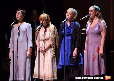 singers: Far left Theresa McCarthy and far right Lily McCarthy Green  Photo