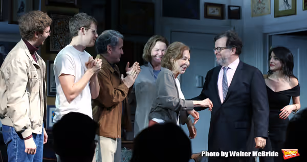 Michael Cera, Lucas Hedges, David Cromer, Joan Allen, Elaine May, Kenneth Lonergan an Photo
