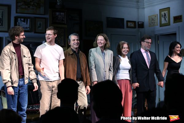Michael Cera, Lucas Hedges, Elaine May, Joan Allen, David Cromer, Kenneth Lonergan an Photo