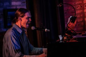 Erik Pearson Photo