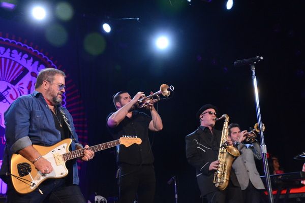 Raul Malo, Lorenzo Molina Ruiz, Max Abrams and Julio Diaz Photo