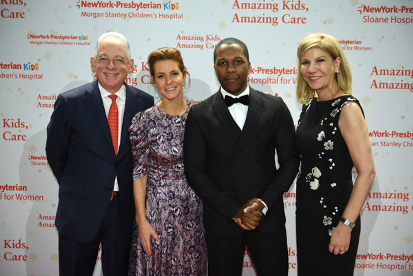 Photo Flash: Leslie Odom, Jr. Performs at NewYork-Presbyterian's Amazing Kids, Amazing Care Dinner  Image