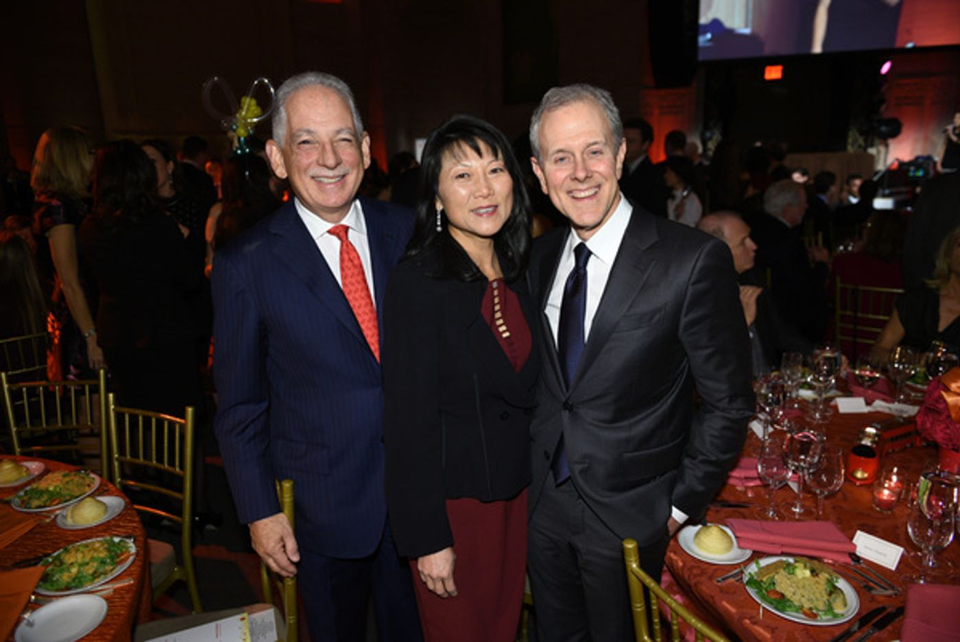 Photo Flash: Leslie Odom, Jr. Performs at NewYork-Presbyterian's Amazing Kids, Amazing Care Dinner  Image
