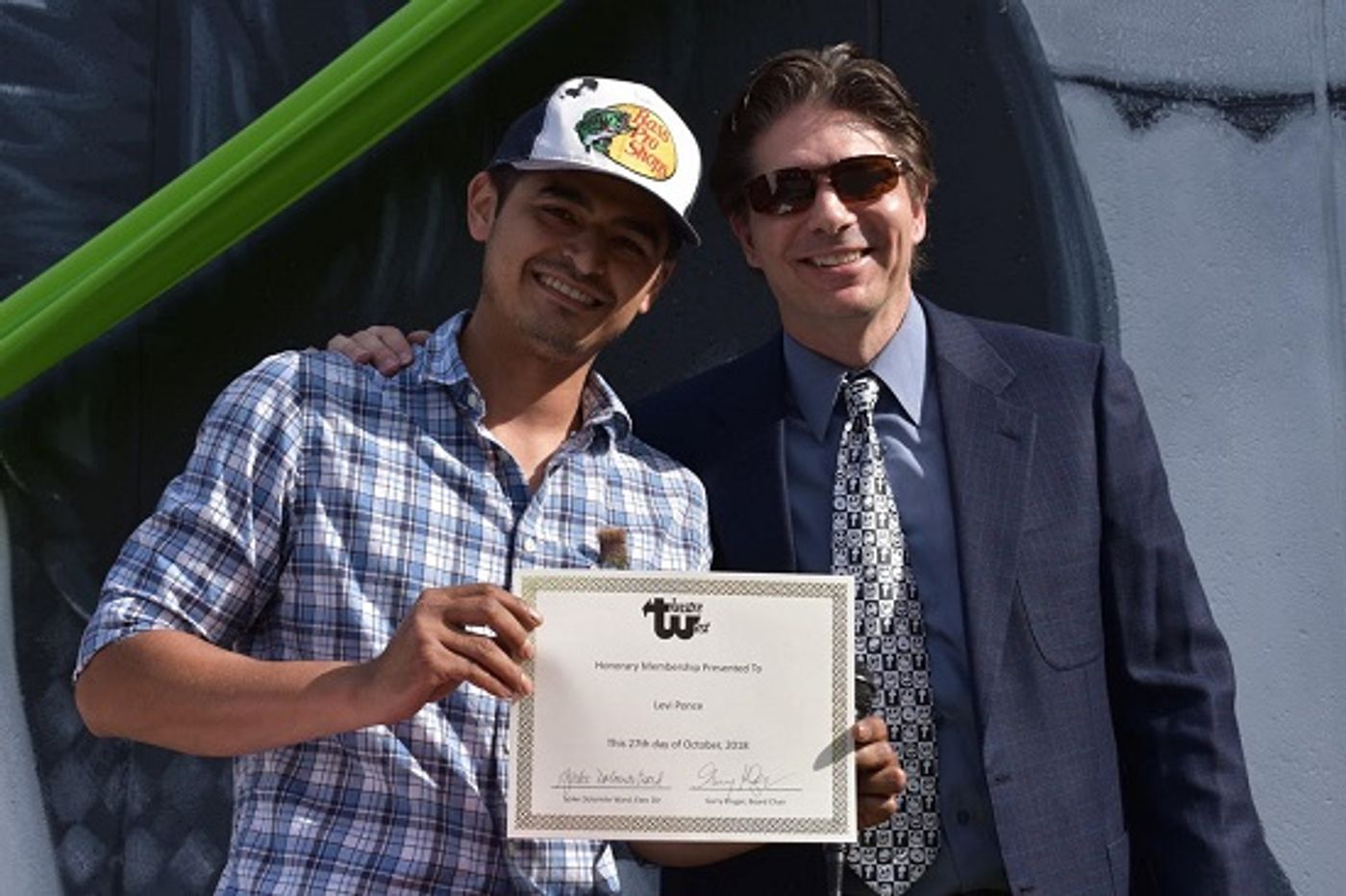 Theatre West and Artist Levi Ponce Celebrate Judy Garland in New Mural  Image