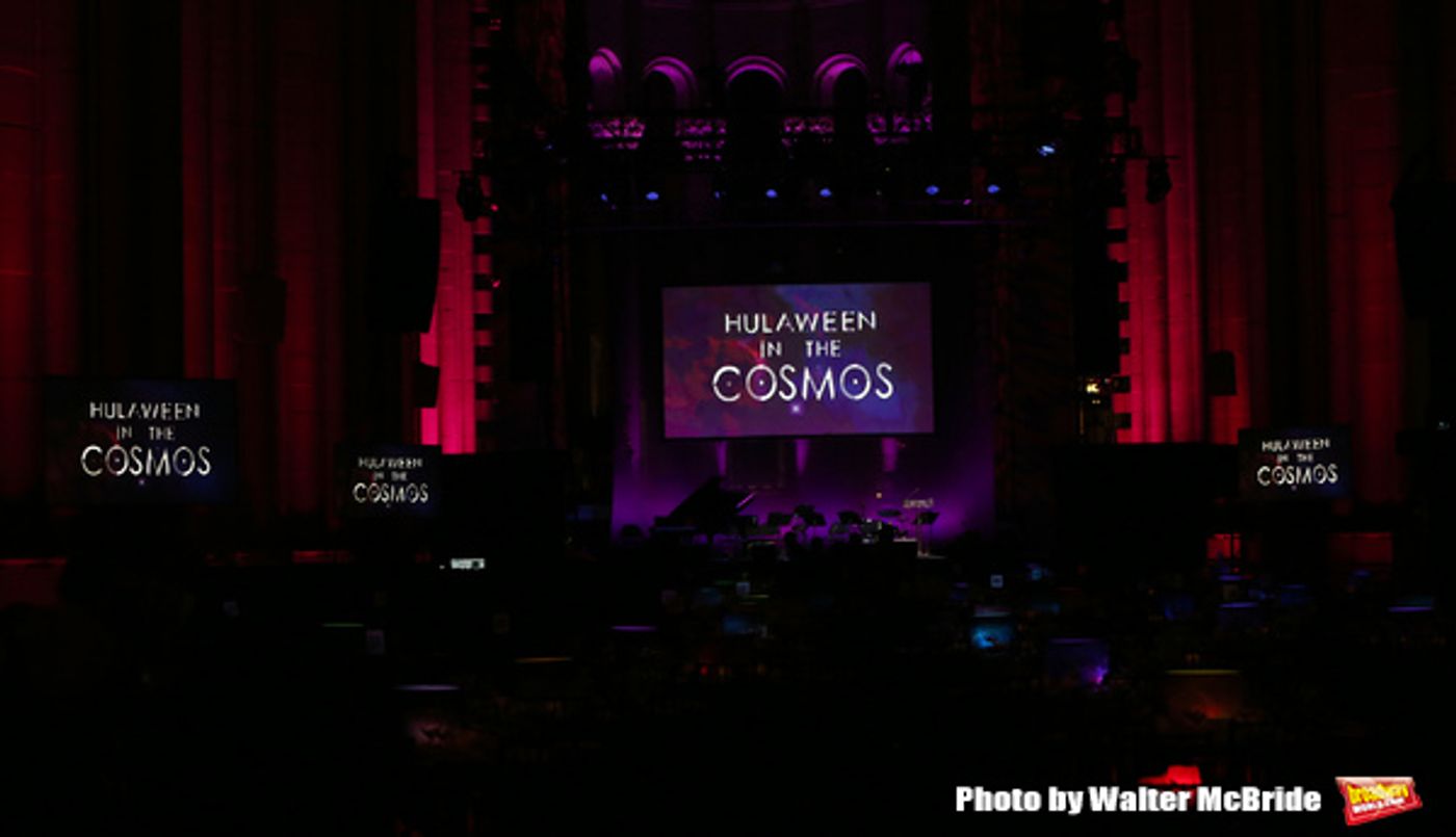 Photo Coverage: Inside Bette Midler's Annual HULAWEEN - 'In the Cosmos'  Image