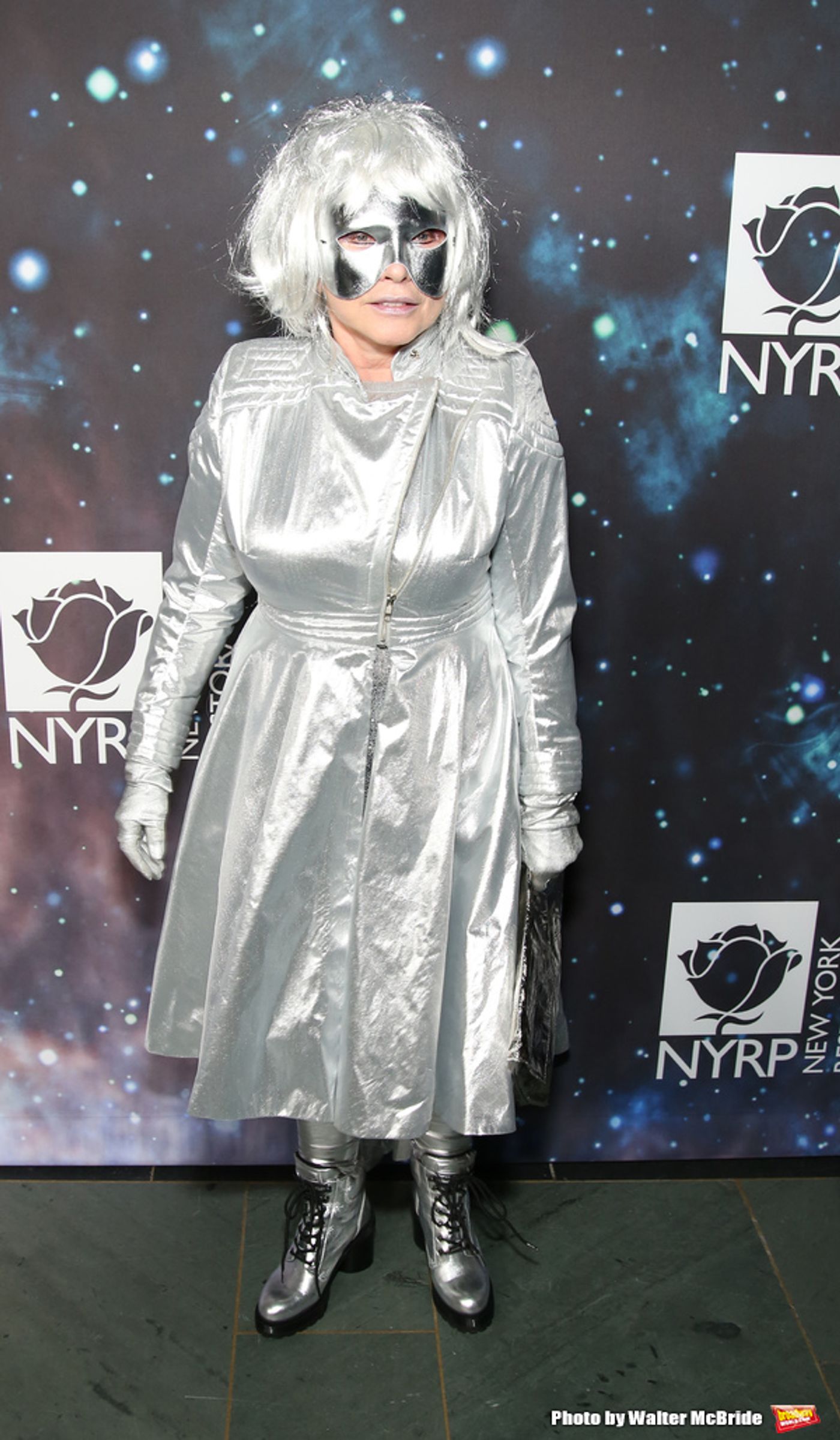Photo Coverage: Inside Bette Midler's Annual HULAWEEN - 'In the Cosmos'  Image