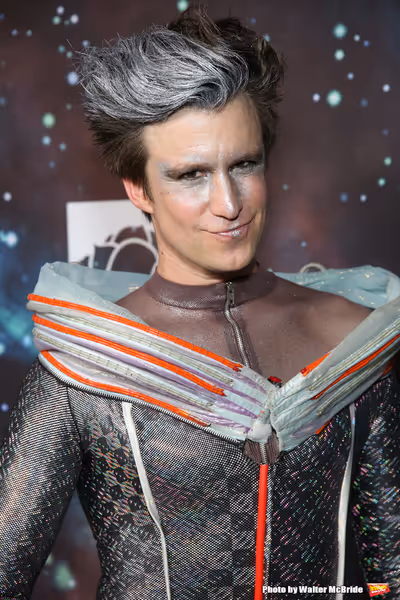 Gavin Creel  Photo