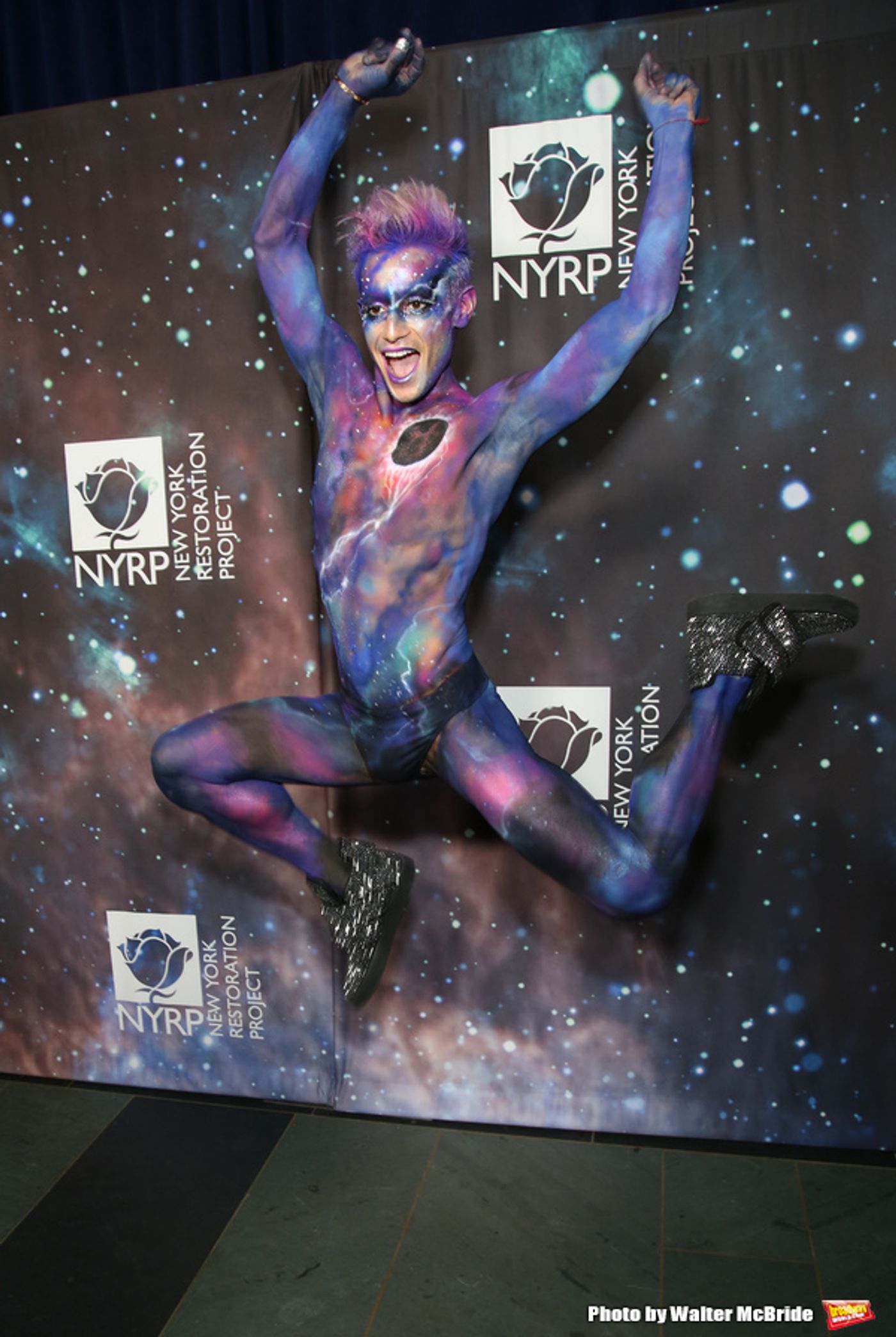 Photo Coverage: Inside Bette Midler's Annual HULAWEEN - 'In the Cosmos'  Image