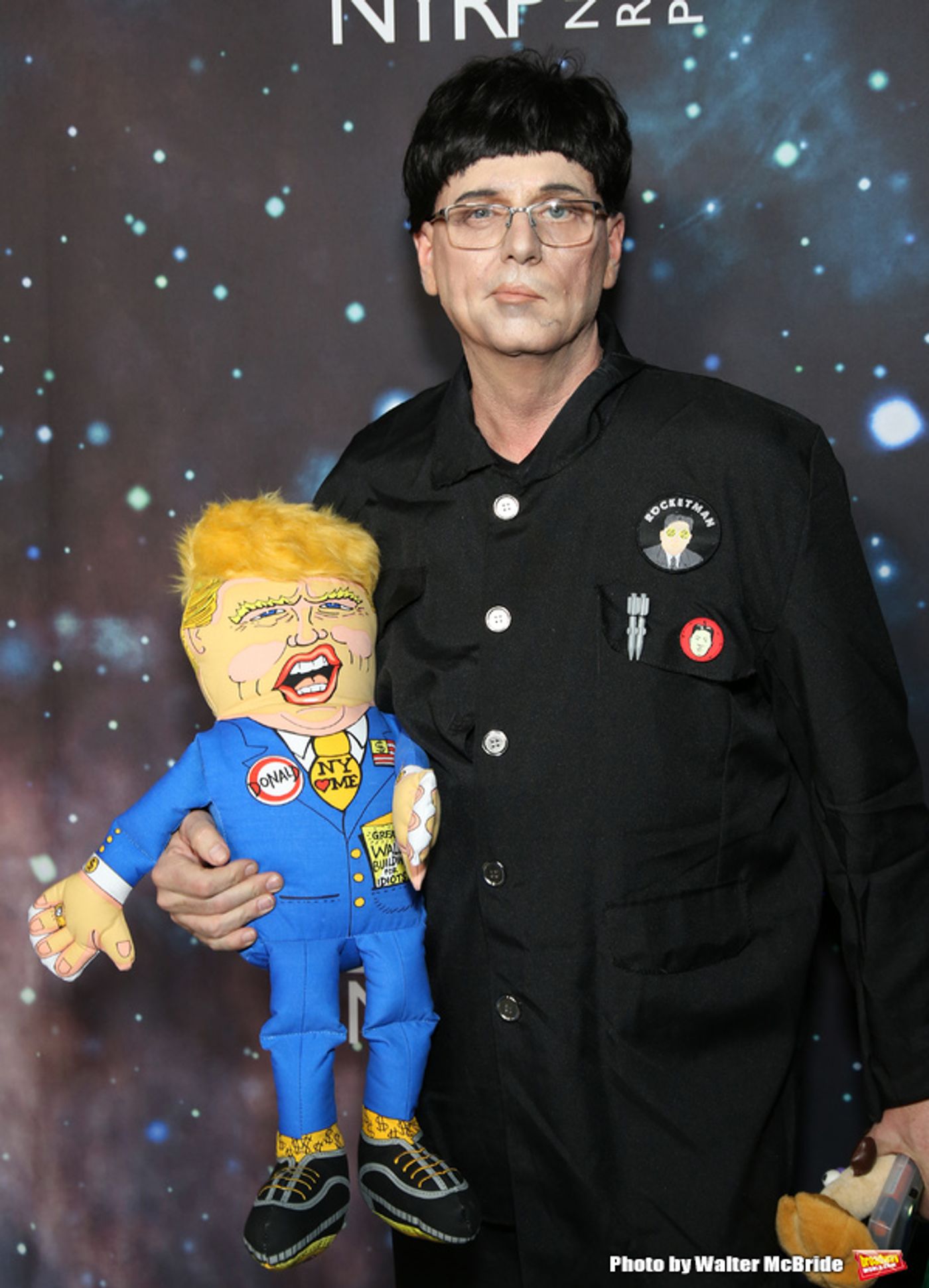 Photo Coverage: Inside Bette Midler's Annual HULAWEEN - 'In the Cosmos'  Image