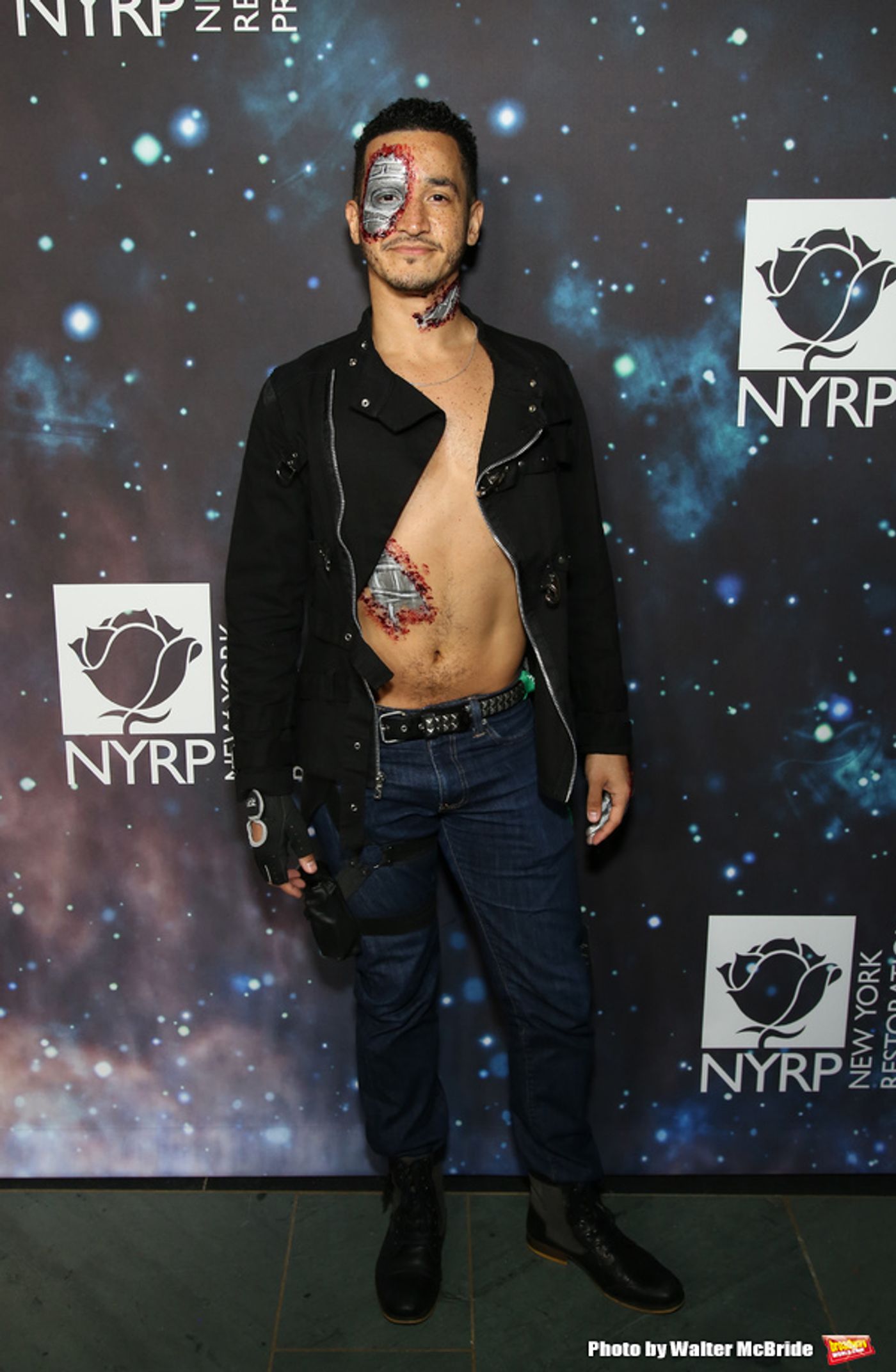 Photo Coverage: Inside Bette Midler's Annual HULAWEEN - 'In the Cosmos'  Image