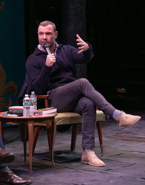 Liev Schreiber @ BroadwayWorld Liev Schreiber Photo