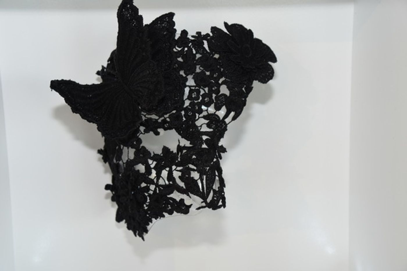 Photo Coverage: 30 Designers Show Off PHANTOM OF THE OPERA Masks  Image