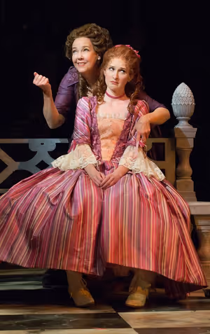 Harriet Harris (Mrs. Malaprop) & Erin Mackey (Lydia Languish)
@ BroadwayWorld Harriet Harris (Mrs. Malaprop) & Erin Mackey (Lydia Languish)
Photo