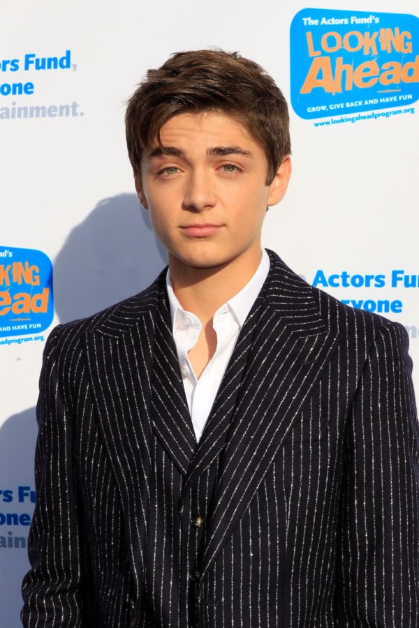 Photos: The Actors Fund's 5th Annual Looking Ahead Awards Photos — photo 4 of 44