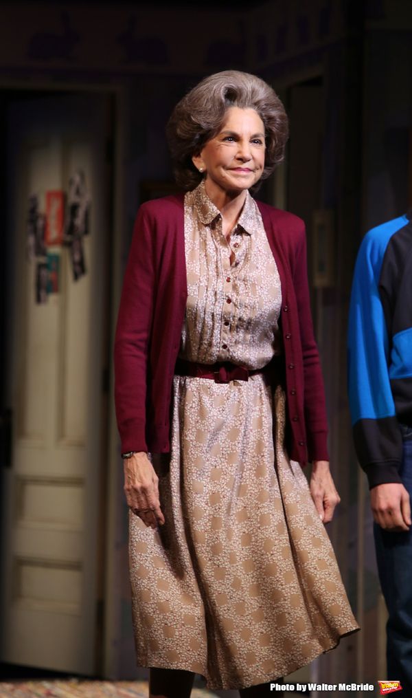 Mercedes Ruehl   Photo