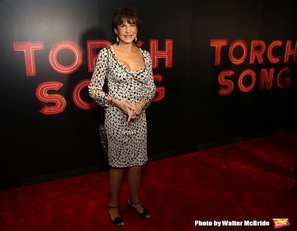 Mercedes Ruehl  Photo