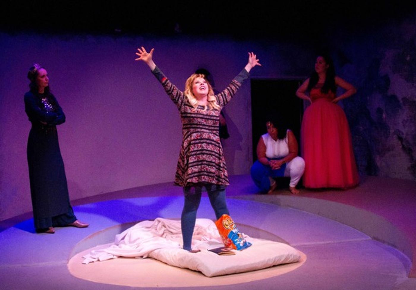 Photo Flash: First Look at CLEO, THEO & WU Written by and Starring Kirsten Vangsness Photo Flash: First Look at CLEO, THEO & WU Written by and Starring Kirsten Vangsness Image