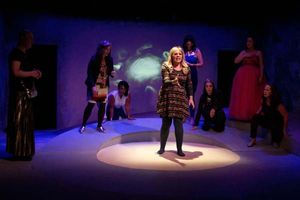 Kirsten Vangsness @ BroadwayWorld Kirsten Vangsness Photo