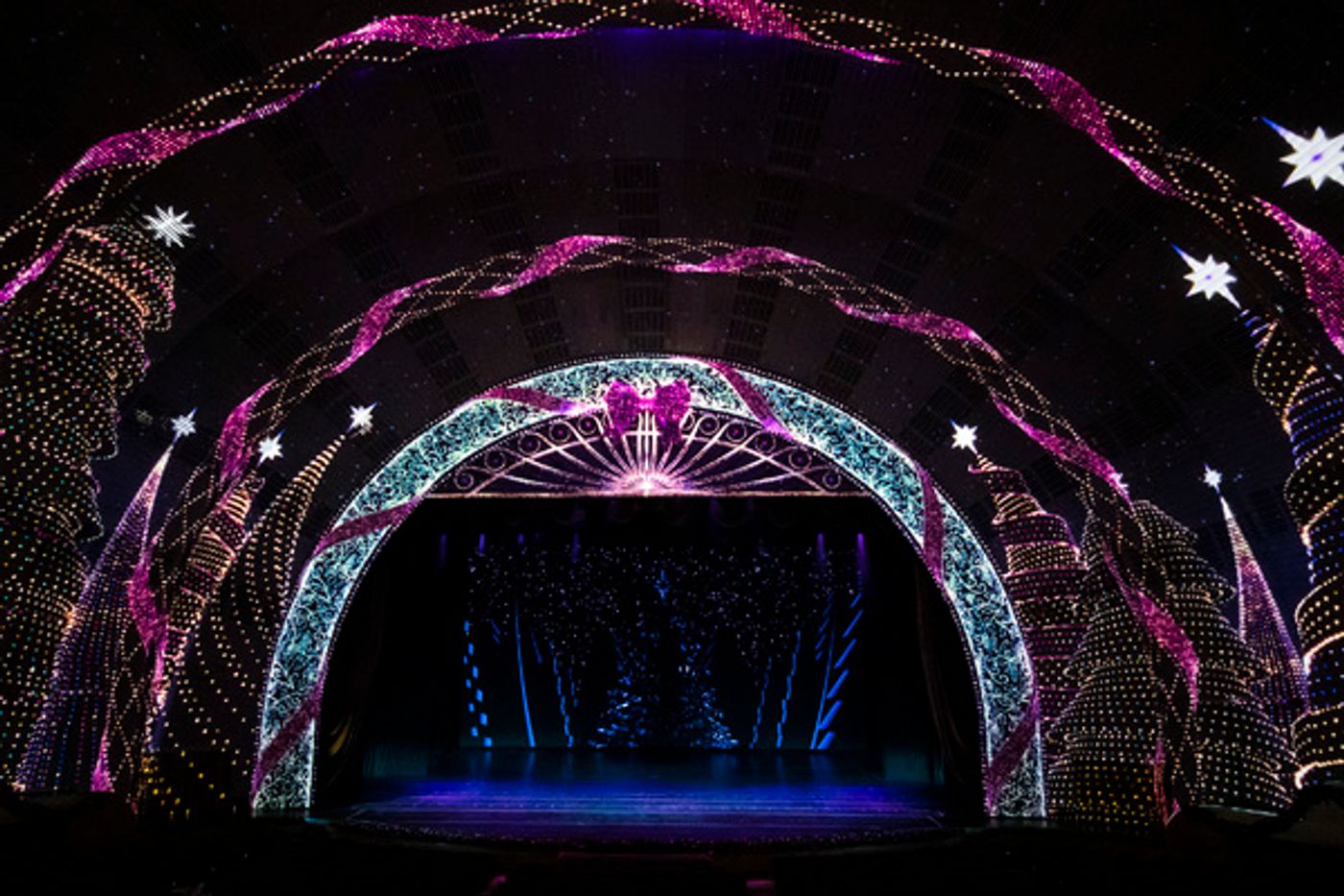 Photo Flash: First Look at the Groundbreaking New Technology in the 2018 CHRISTMAS SPECTACULAR  Image
