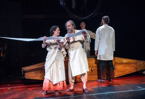 Karolina Blixt and Johan Schinkler in Folkoperan/ Cirkus Cirkor production of Philip  Photo