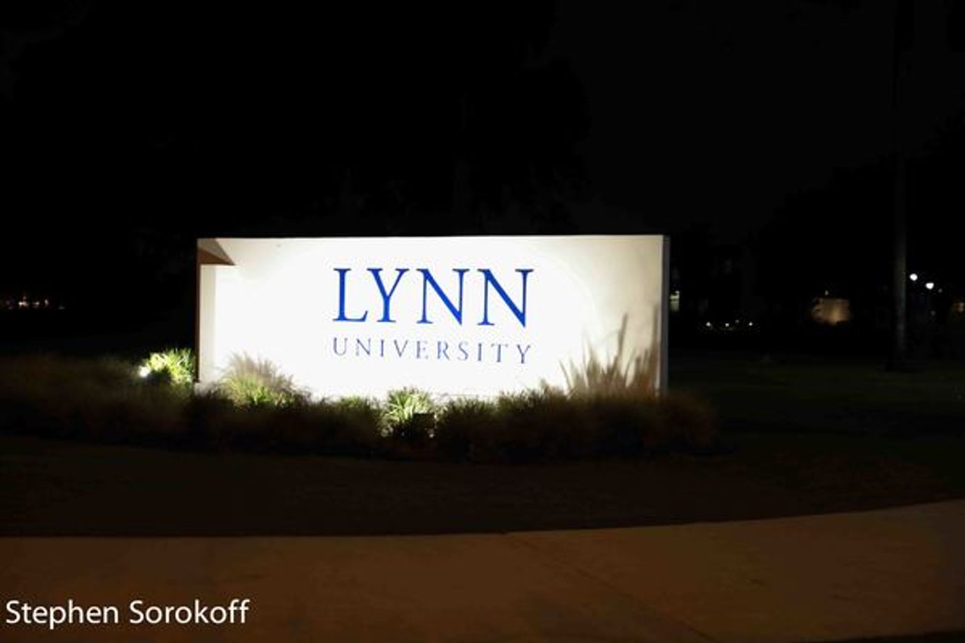 Photo Coverage: Jan McArt Brings 15 Broadway Hit Shows to Live at Lynn Theatre Last Night  Image