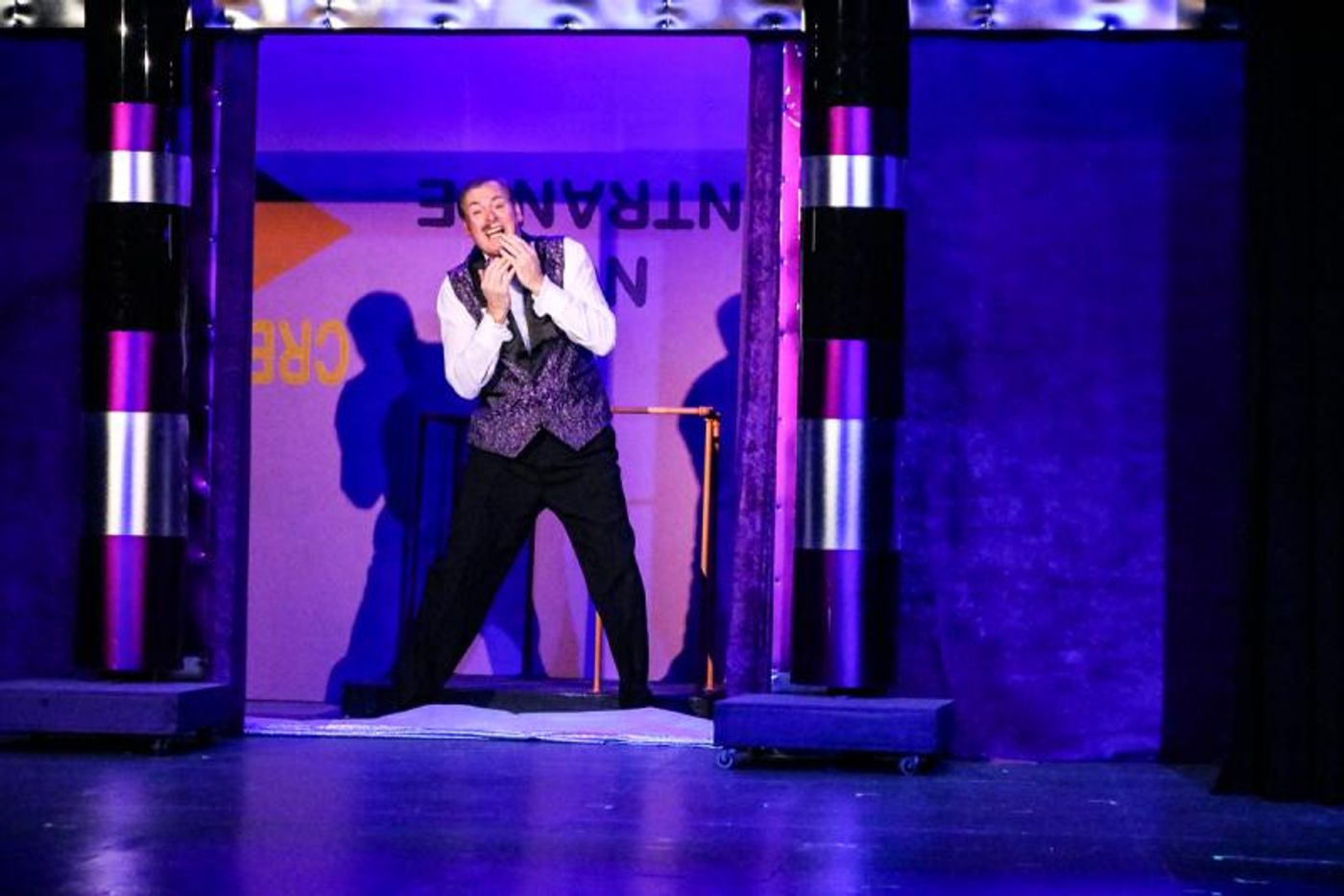 Review: DISASTER! at Elkhart Civic Theatre  Image